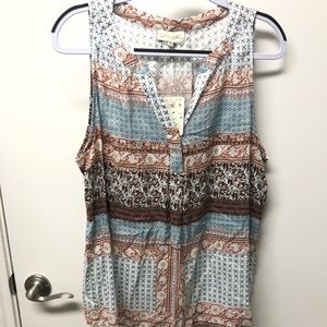 Lucy and Laurel Women’s top